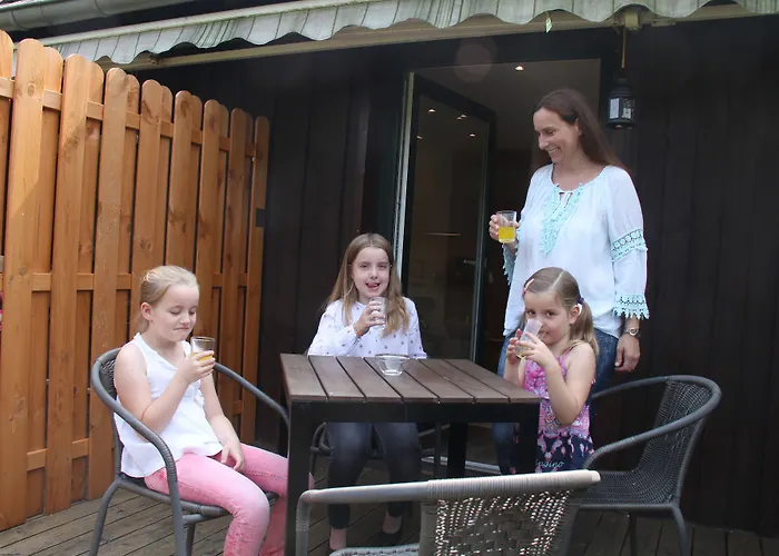 アパート Luisenhof クレーフェルト